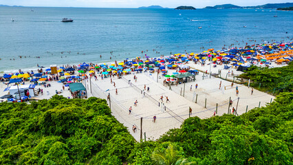 Wall Mural - Areia Branca Mar Azul Praia Jurerê Internacional Florianópolis Santa Catarina Brasil Luxo Casas Modernas Natureza Pôr Sol Resorts Vegetação Tropical Sol Marinas Elegância Beach Tennis Turismo Esporte