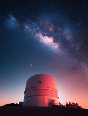 Aufkleber - stunning observatory under starry sky, showcasing Milky Way beauty. scene captures vastness of space and intricate details of cosmos