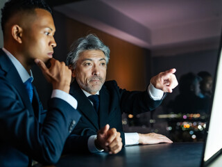 Poster - business, meeting, businessman, man, consultation, global, office, night view, businessperson, people, work, conference, screen, pc, computer, instruction, president, manager, boss, subordinate, manag
