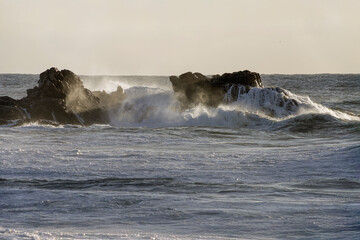 Sticker - Breaking sea waves over rocks