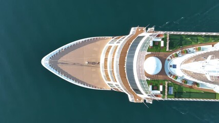 Wall Mural - cruise ship, cruise liners beautiful white cruise ship above luxury cruise in the ocean sea concept 