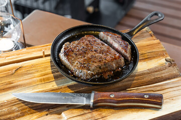 Poster - 炭火でステーキ　Charcoal grilled steaks outdoor 