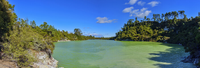 Wall Mural - 화산,유황,호수,분화구,나코로호수,Ngakoro Lake,와이오타푸,Waiotapu,로토루아,북섬,뉴질랜드