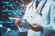© Stephan - Ein futuristischer Arzt untersucht ein holografisches Patienten Diagramm in einer hochentwickelten medizinischen Umgebung mit leuchtenden digitalen Schnittstellen