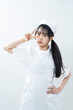 © peach100 - ナース服を着た女性