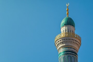 Mosque dome, minaret detail, clear sky, city background, religious tourism