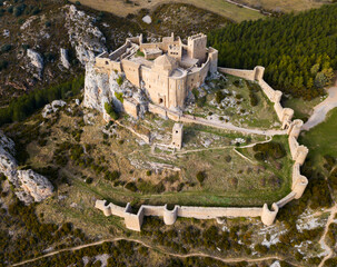 Wall Mural - Castillo de Loarre - ancient Spanish fortress with defense wall