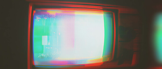Poster - Vintage television screen overlay with soft focus and blurred effects in dark background