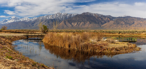 Wall Mural - panoramic view of scenic sierra nevada mountains near bishop in california.