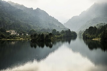 Mountain lake, Sampolu, near Ghisonaccia, Département Corse-du-Sud, Corsica, France, Europe