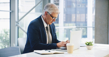 Aufkleber - Research, typing and laptop with business man in office for corporate venture capital, email agenda and private equity. Planning, finance return and schedule with mature employee for portfolio assets