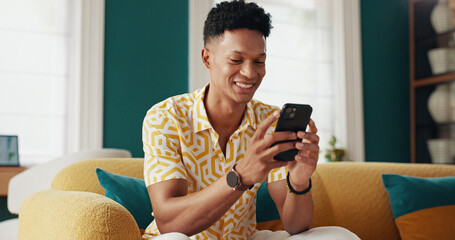 Fototapete - Man, student and reading with phone at house of education results, university application or acceptance. Male person, mobile and good news of study registration, scholarship feedback and notification