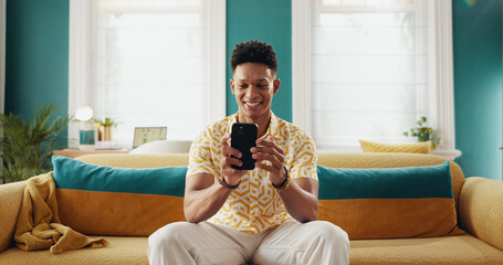 Aufkleber - Smile, student and check with phone at house for education results, college application and acceptance. Happy, man and mobile app for good news with university enrolment, scholarship and notification