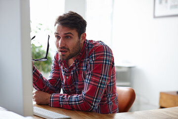 Fototapete - Business, shocked and man in office, pc and online reading with announcement. Person, creative agency and employee in workplace, computer or glasses with surprise, email notification and wow with omg