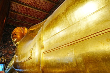 Wall Mural - Reclining Buddha Wat Pho in Bangkok, Thailand - タイ バンコク ワットポー 涅槃像