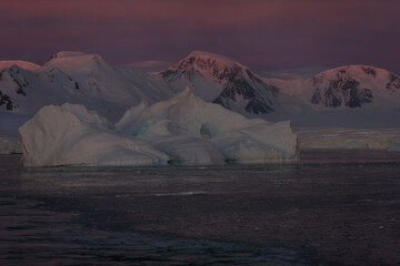 Wall Mural - icebergs of antartica during sunset