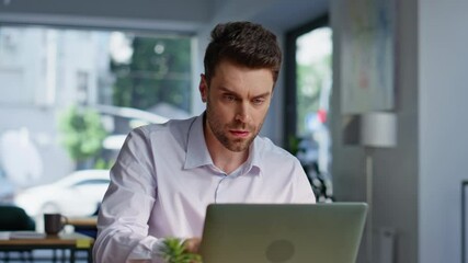 Poster - Stressed manager looking laptop dissatisfied problem closeup. Frustrated man