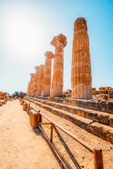 Fototapete - The greek temple of Temple of Heracles in the Valley of the Temples, Agrigento, Sicily.