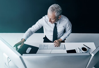 Aufkleber - Man, computer and office for accounting proposal, digital report and chief financial officer. Mature person, company audit and monitor investment revenue, shares value and website for economy trend