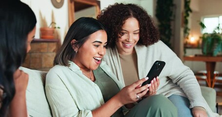 Aufkleber - Friends, phone and surprise with women on sofa for social media post, share memory and connection. Streaming, show and support with people in living room at home for search, gossip and online news