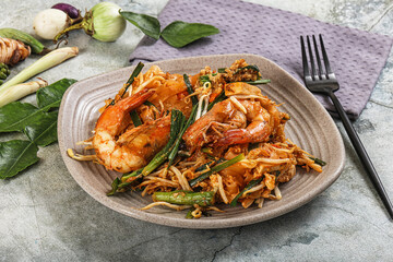 Wall Mural - Pad Thai - noodle with prawn