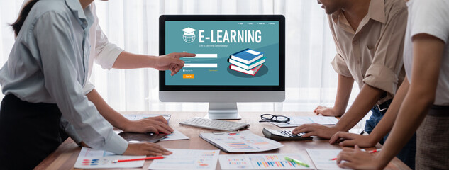 Leinwandbilder - E-learning website with brisk sofware for student to study online on the internet network