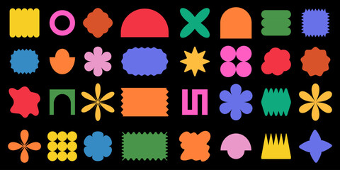 Set y2k geometric shape. Brutalism shapes, minimalist geometric elements, abstract forms.