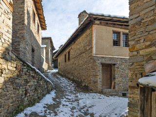 Wall Mural - Winter view of Village of Kovachevitsa, Bulgaria