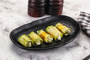 Wall Mural - Zucchini roll with cream cheese