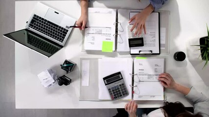 Aufkleber - accountants doing tax audit and compliance