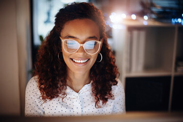 Aufkleber - Business, woman and glasses by computer at night for article planning, online research and story deadline. Journalist, happy employee and screen reflection for proposal submission or creative process