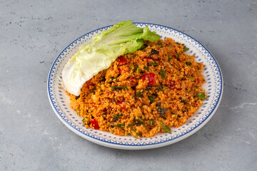 Canvas Print - Traditional delicious Turkish foods: bulgur salad - kisir