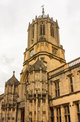 Wall Mural - Tom tower of Christ church college in Oxford, UK