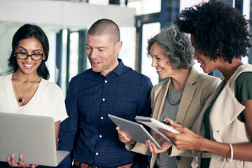 Aufkleber - Meeting, planning and business people with tech in office for journalism ideas, research and online. Media agency, teamwork and women and man on laptop and tablet for news articles, feedback or notes