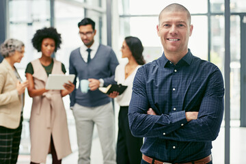 Aufkleber - Arms crossed, portrait and manager with business man in office for team leader, smile and editor research. Planning, article report and advisor with person in media agency for meeting and online news
