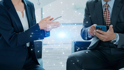 Aufkleber - Business people using smartphones and network concept