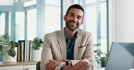 Aufkleber - Laptop, face and happy with business man in office for review, company report and newsletter. Client records, smile and accountant with employee in agency for planning, admin and project solution