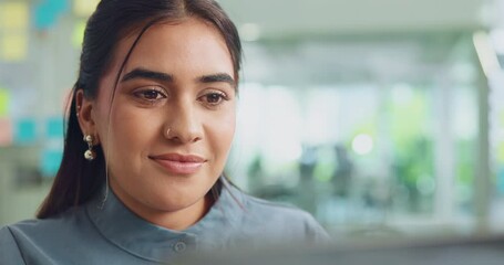 Leinwandbilder - Laptop, reading and smile with business woman in office for coding, programming or web design. Computer, creative and development with happy designer in workplace for online planning or research