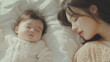 © dont - 白いベットの上で一緒に眠っている母親と赤ちゃんの寝顔のクローズアップ　母子の愛。
