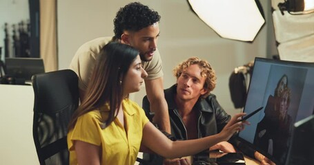 Aufkleber - Photographer, screen and teamwork with people in studio for production, backstage and magazine campaign. Photoshoot, behind the scenes and creative director with group on set for editing monitor