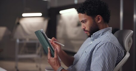 Aufkleber - Man, graphic designer or tablet at night, sketch or editing process with creativity in workshop. Person, drawing or deadline review on digital touchscreen, application or project management at agency