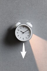 Aufkleber - An alarm clock with a white arrow pointing upwards, suggesting early morning wake-up or motivation for the day