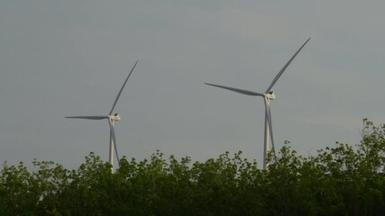 Aufkleber - wind turbine in the field