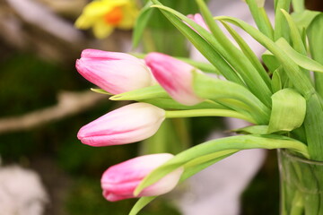 Poster - Fresh bouquet of pink and white flowers arranged in a decorative vase, ideal for still life photography or editorial use.