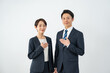 © ponta1414 - 胸に手を当てるビジネスマン二人