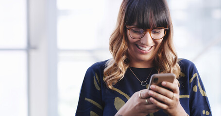 Aufkleber - Office, businesswoman and laughing with smartphone for chat, online communication and web for blog. Workplace, female person and consultant with mobile for service application, networking and smile