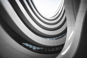 Poster - Modern Architectural Lines in Sleek Black and White Design