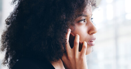 Aufkleber - Office, phone call and business African woman for contact, online discussion and talking. Corporate consultant, professional and person on smartphone for communication, networking and connection