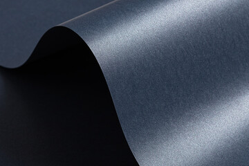 Aufkleber - Elegant blue paper background with a smooth texture and metallic shimmer. Dark, cool tones create a luxurious, modern design with reflective, glossy gradients and sleek wavy edges, perfect for premium