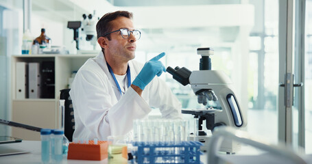 Aufkleber - Scientist, man and thinking by microscope in lab for medical research with container, review or vaccine development. Person, problem solving and chemical analysis with pharmaceutical trial for study